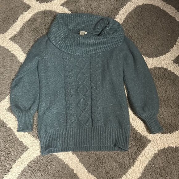 Vertigo Paris Off the Shoulder Sweater - Picture 1 of 4